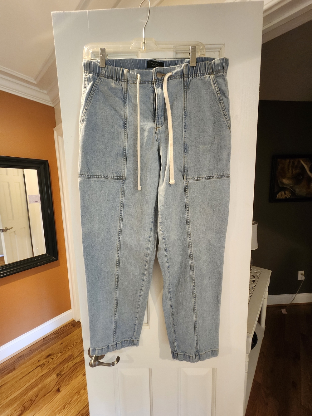 Banana Republic Light Wash Denim Cropped Jogger Jeans